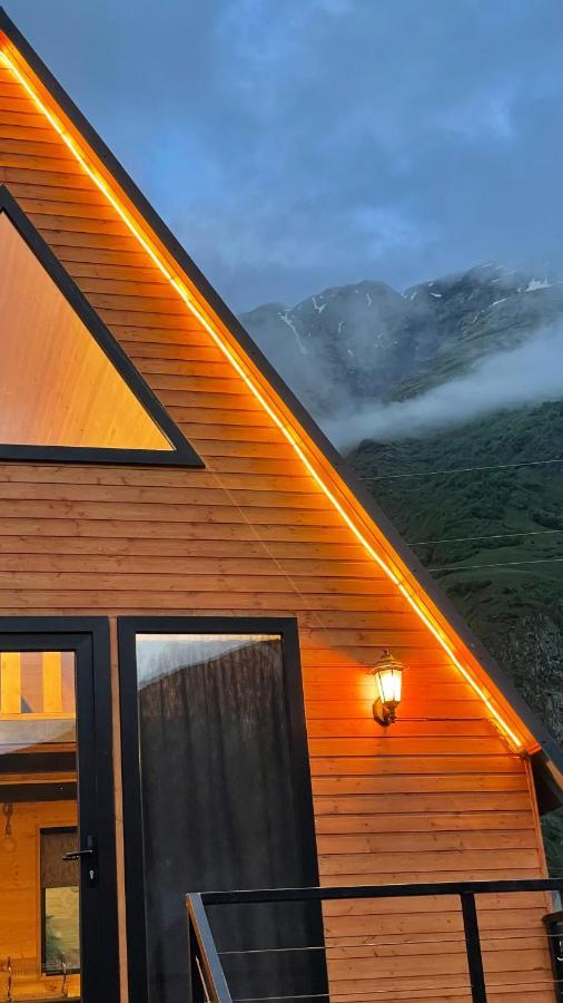 Apartamento Kazbegi Compass Exterior foto