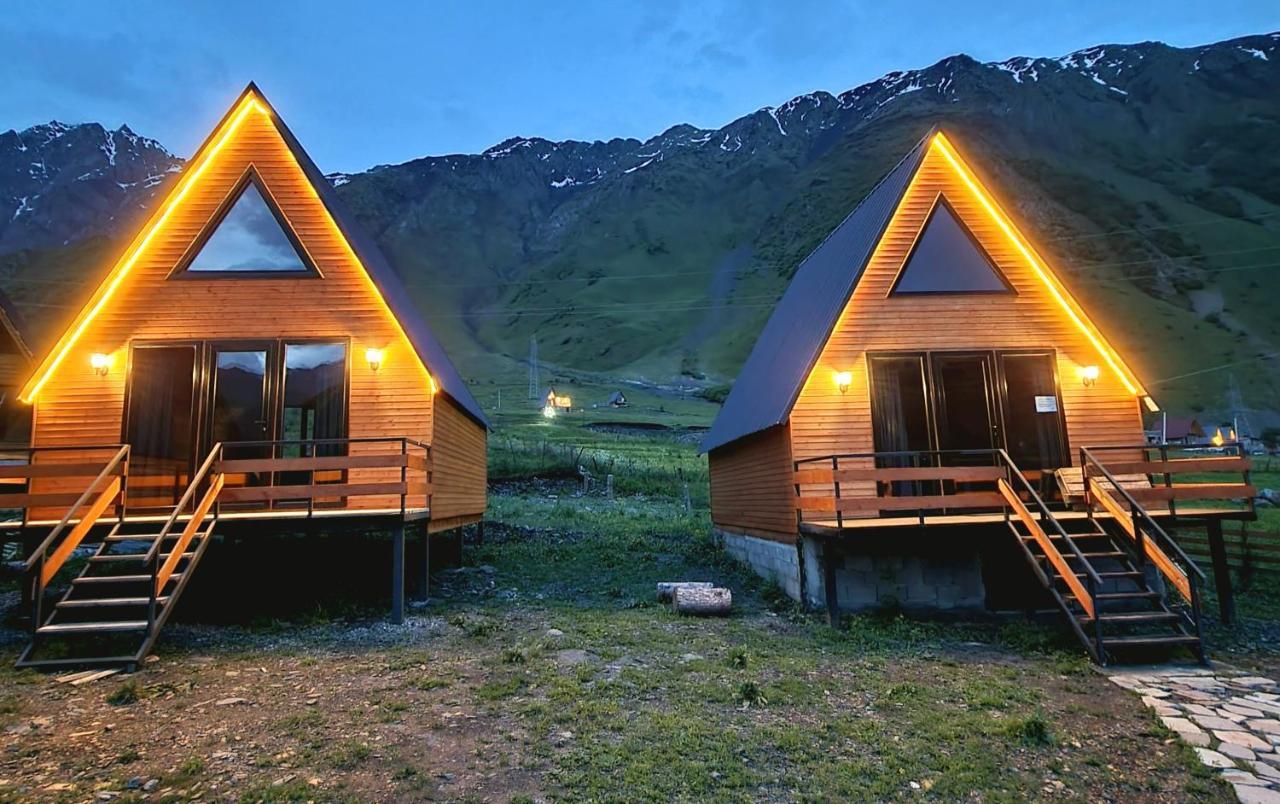Apartamento Kazbegi Compass Exterior foto